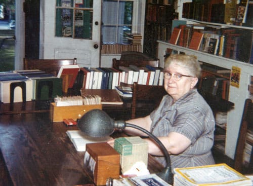 librarian21