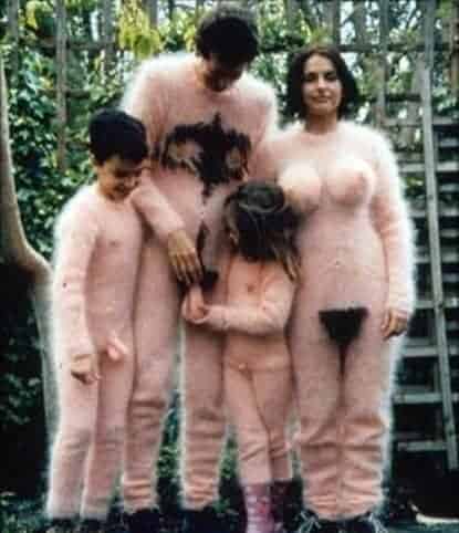 weirdest-family-photo-ever-probably-nsfwjpg weirdest-family-photo-ever-probably-nsfwjpg